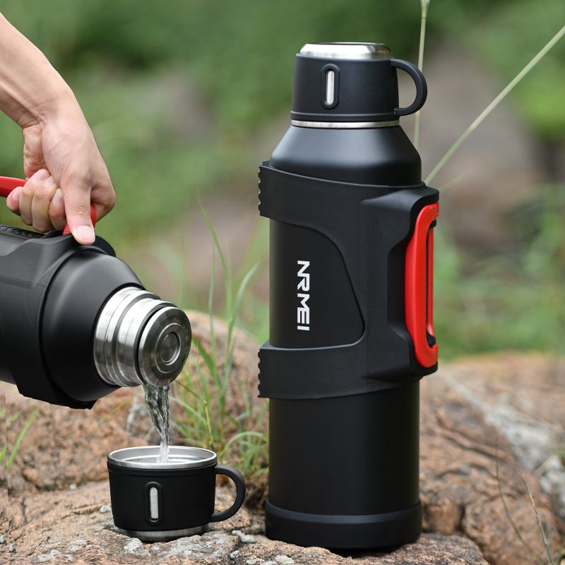 ステンレス鋼製断熱ジャグ、ティーフィルター付き、屋外用ポータ - Outdoor Camping Water Filter のレビューと価格