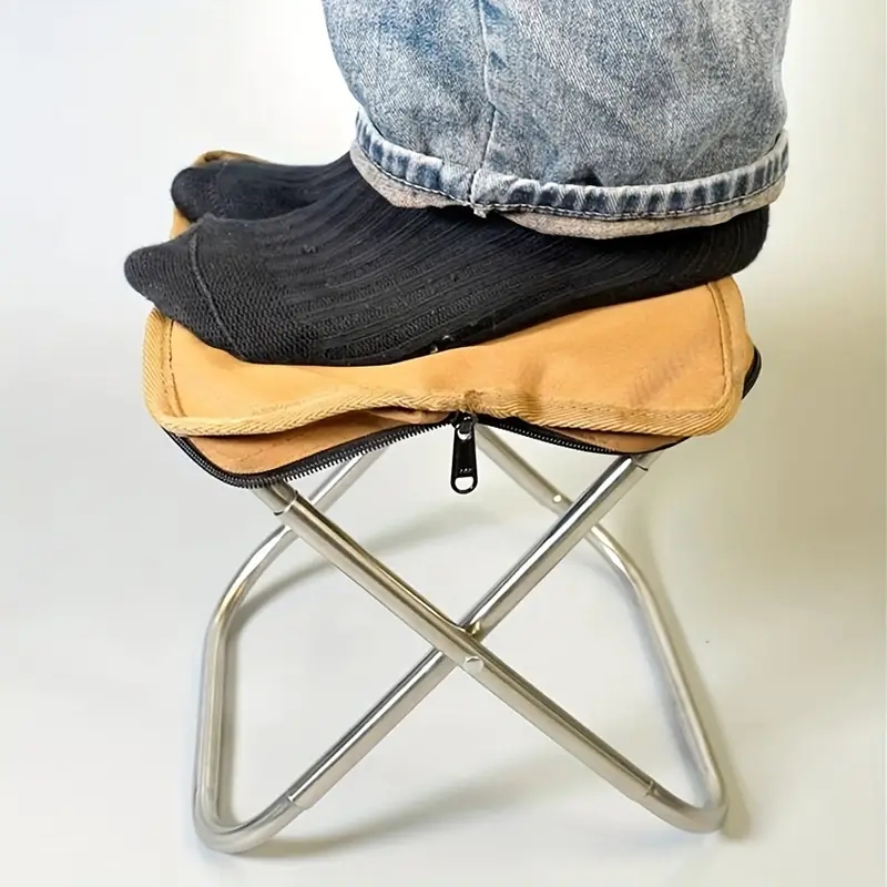 屋外折りたたみ筆箱小さなスツールポケットスツールポータブル釣 - Outdoor Camping Folding Chairs のレビューと価格
