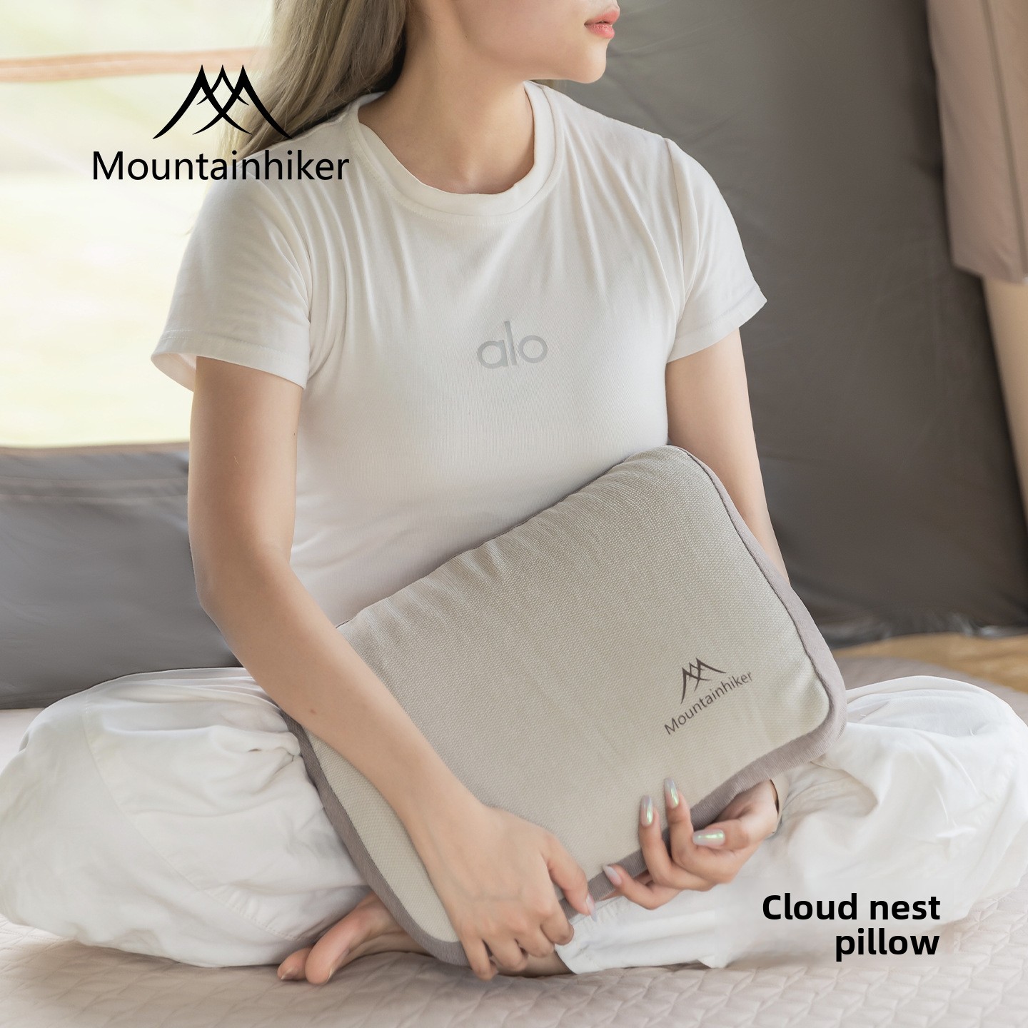 マウンテンハイカー アップグレード 自動膨張式スポンジ枕 ソ - Camping Quiet のレビューと価格